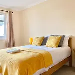 Cloverfield Rooms, Inverness