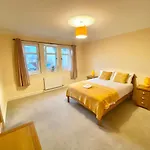 Cloverfield Rooms, Inverness